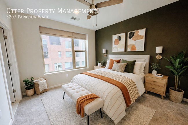 Photo - 3207 Parkview Walk House