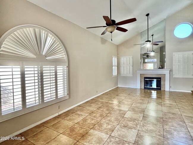 Building Photo - 18223 N 16th Pl