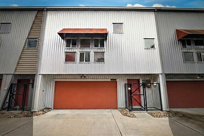 Foto del edificio - 2605 Calumet St