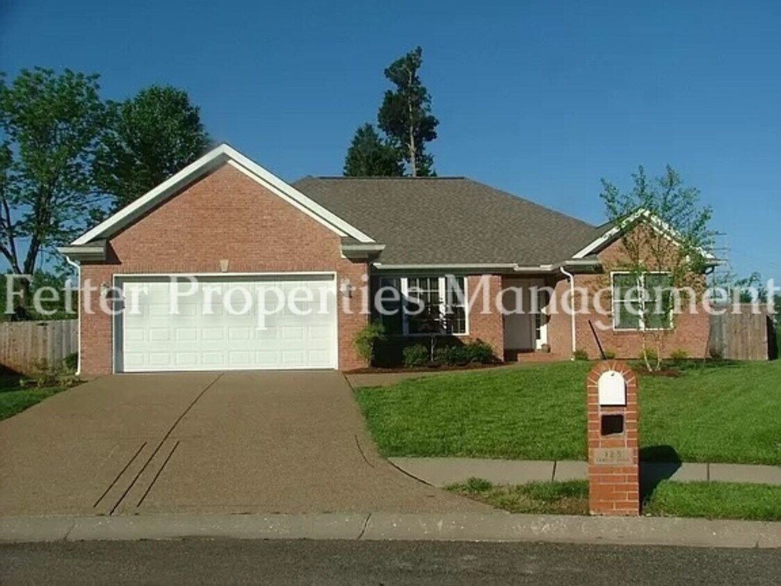 Primary Photo - Summer Special.! Half Off First Months Rent!