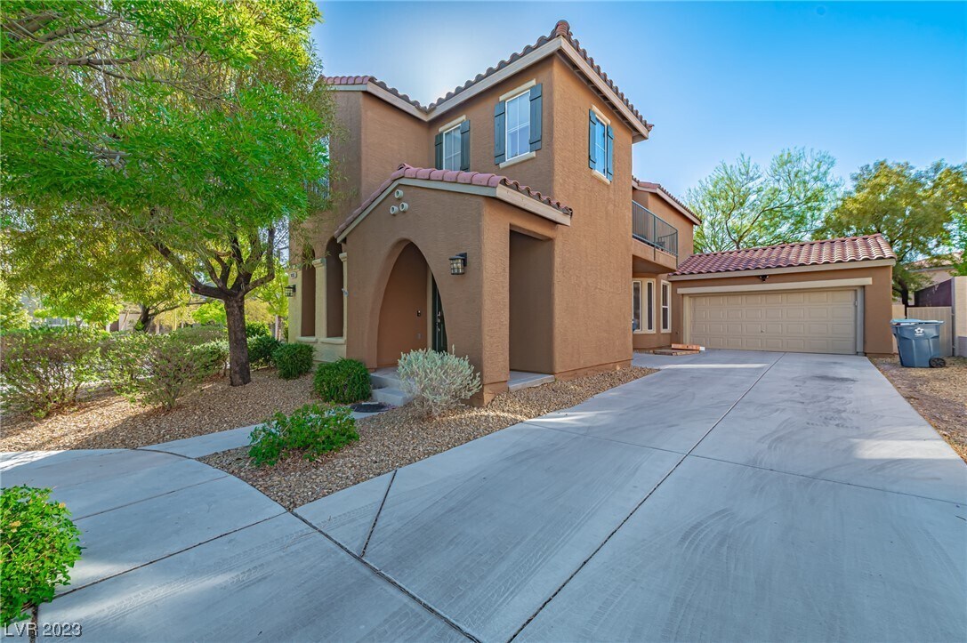 Foto principal - 10303 Wood Plank Ln