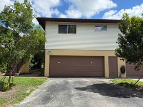 Building Photo - 3741 NW 84th Ave