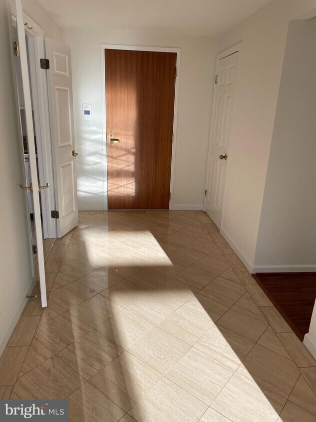 5610 Wisconsin Ave Unit 505, Chevy Chase, MD 20815 Apartment for Rent in Chevy Chase, MD