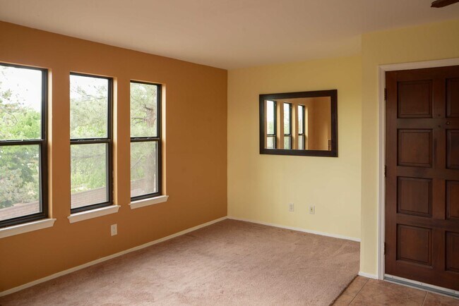Foto del edificio - Beautiful Apartment at Los Pueblos de Santa Fe
