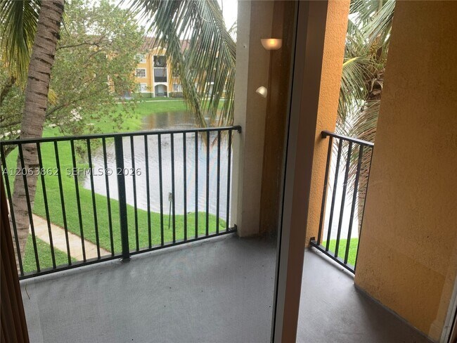 Foto del edificio - 2240 E Preserve Way