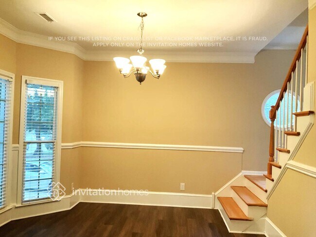 Building Photo - 17004 Cambridge Grove Dr