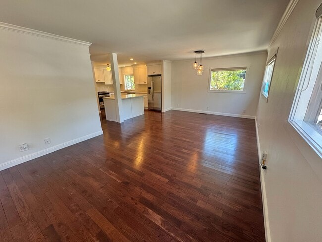 Main Home Open Living Area - 21 Sierra Ave