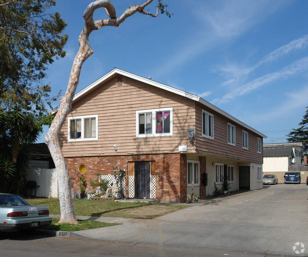 Foto principal - 8131 19th St