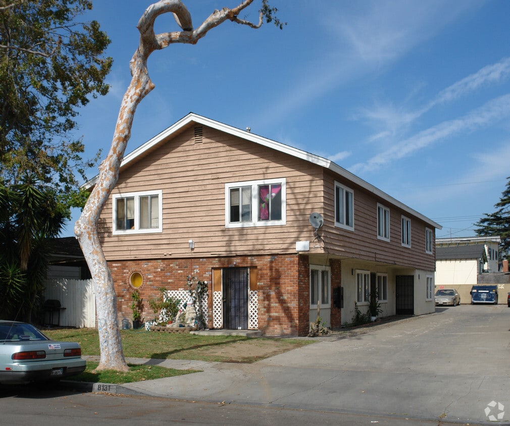Primary Photo - 8131 19th St