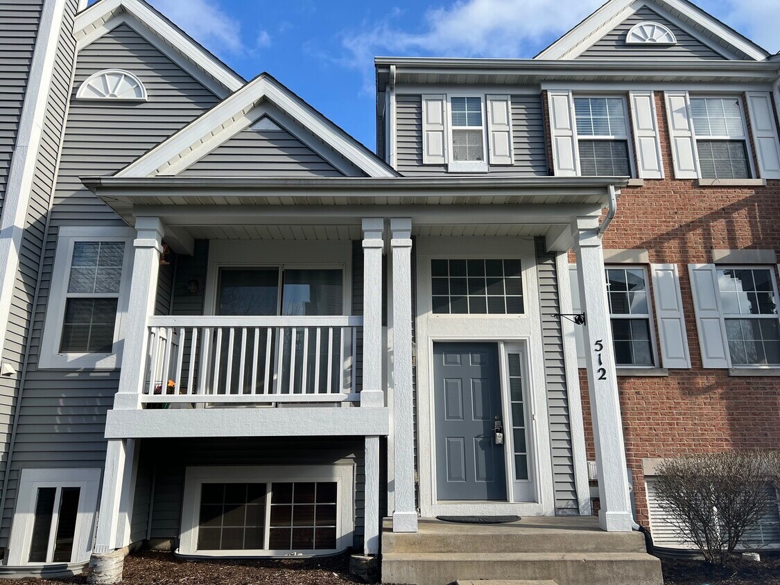 Foto principal - 512 Lincoln Station Dr