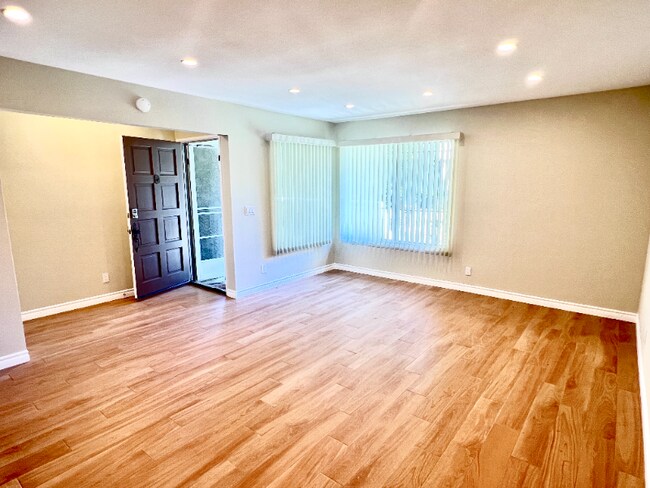 Foto del edificio - 1144 Stonewall Cir
