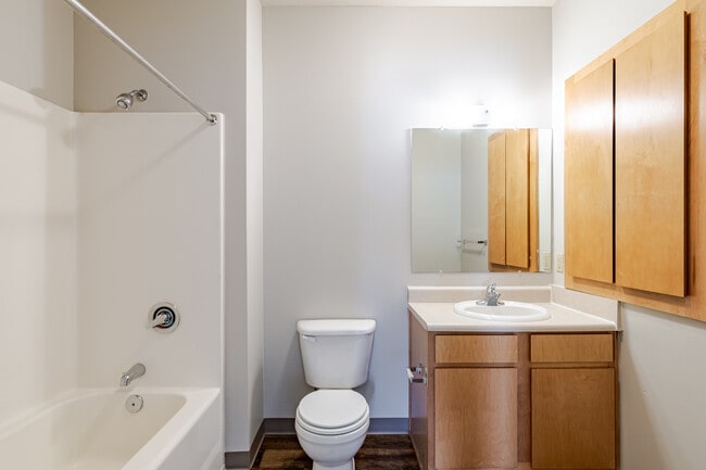 Building Photo - Englewood Vista