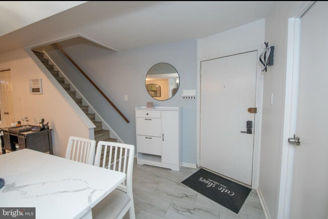 Foto del edificio - 305 Shawmont Ave