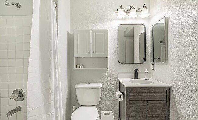 Foto del edificio - 7706 S Kittredge Ct