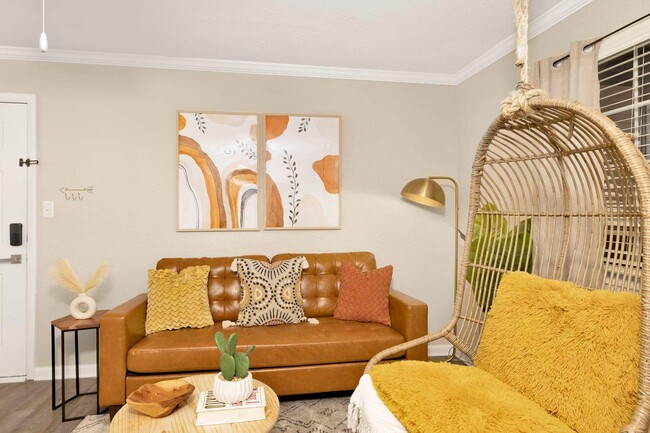 Foto del edificio - 1613 Hampton Park Dr