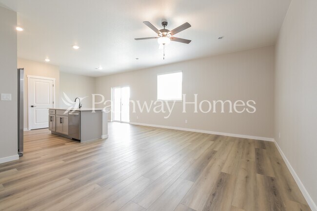Foto del edificio - 9461 Yampa St