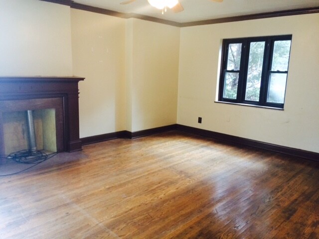 Building Photo - 1508 1/2 Lee St E