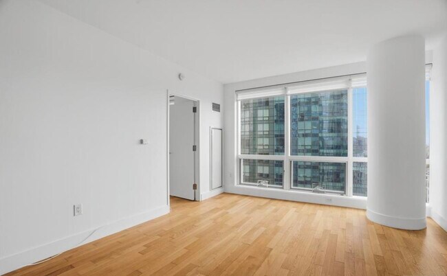 Foto del edificio - 77 Hudson St