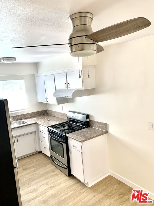 Building Photo - 1549 W 224th St