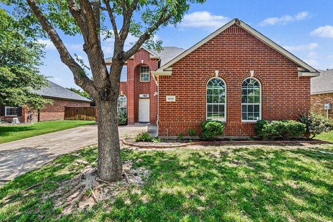 Building Photo - 1578 Mahogany Dr