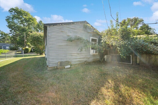 Foto del edificio - 4218 S Rockford Ave