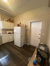 Building Photo - 275 N Dithridge St