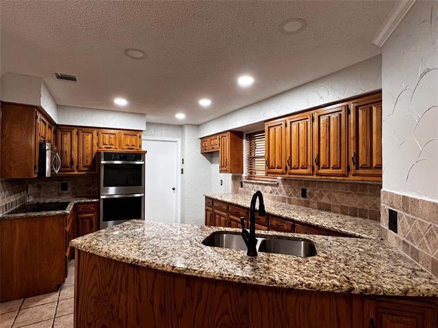 Foto del edificio - 929 Pleasant Valley Cir