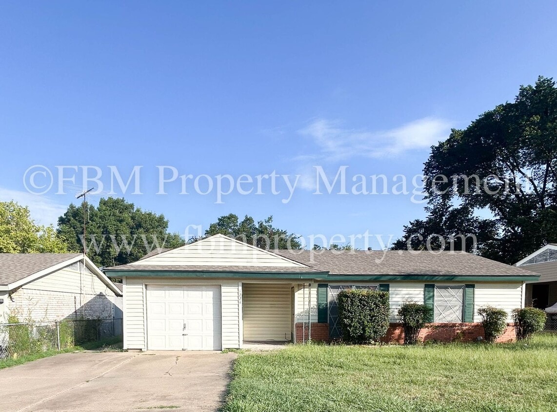 Foto principal - 1224 W Burnett St