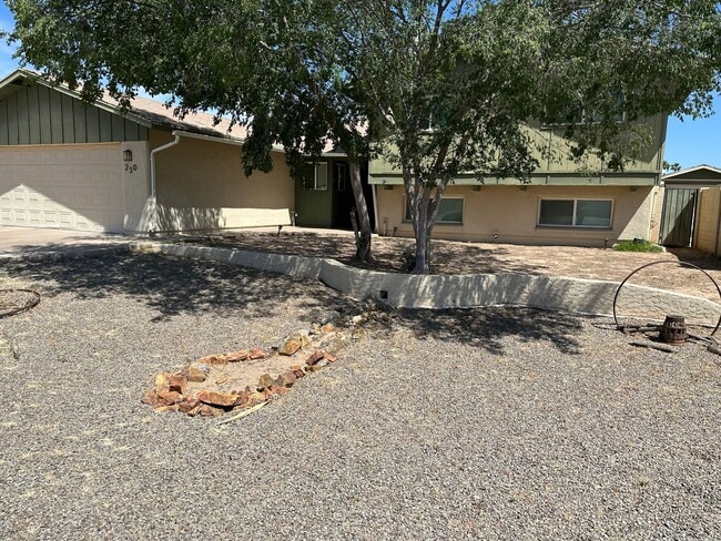 Building Photo - Coming Soon! 4 Bedroom 3.5 Bathroom in Tempe