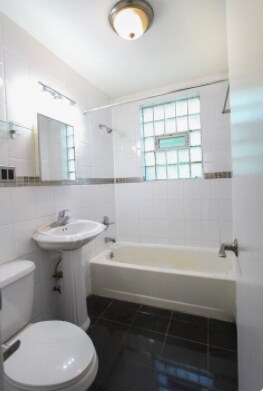 Building Photo - 521 Lafayette Ave