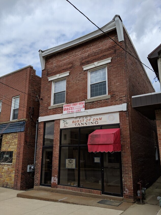 1029 Philadelphia St Unit 2, Indiana, PA 15701 Apartment for Rent in