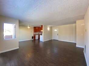 Building Photo - 101 Avenida Las Brisas