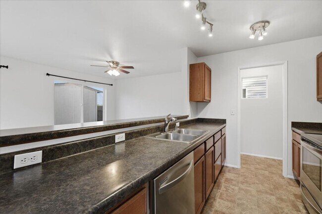 Foto del edificio - 3Bd/2Ba Lake Stevens Home
