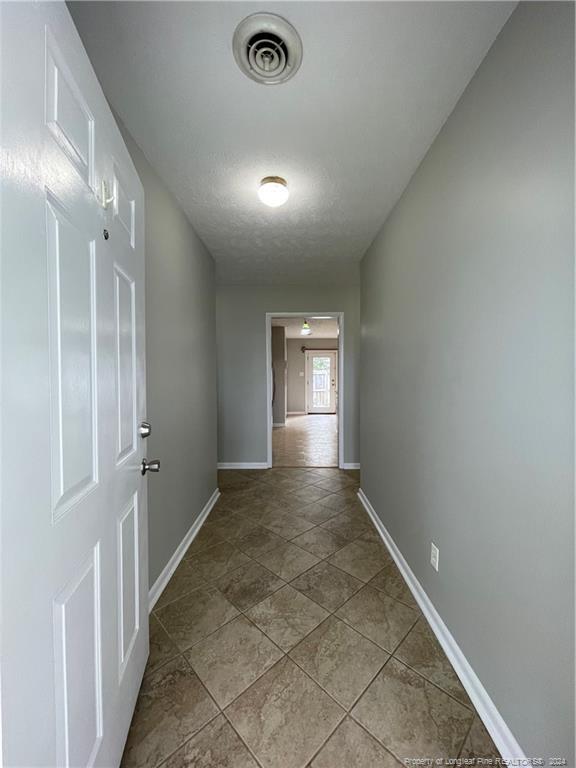 Foto del edificio - 6518 Grist Mill Rd