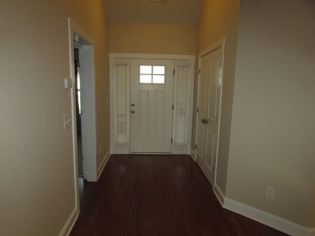 Building Photo - 3 bedroom, 2 bathroom house in Bolivia, NC