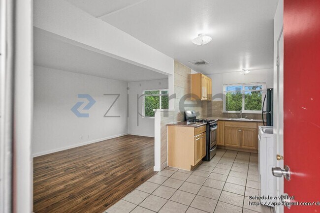 Building Photo - 1168 Tiegen Dr