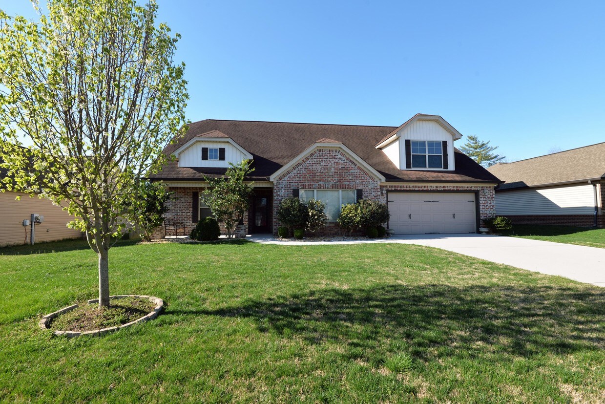 Primary Photo - 3384 Willow Lake Cir