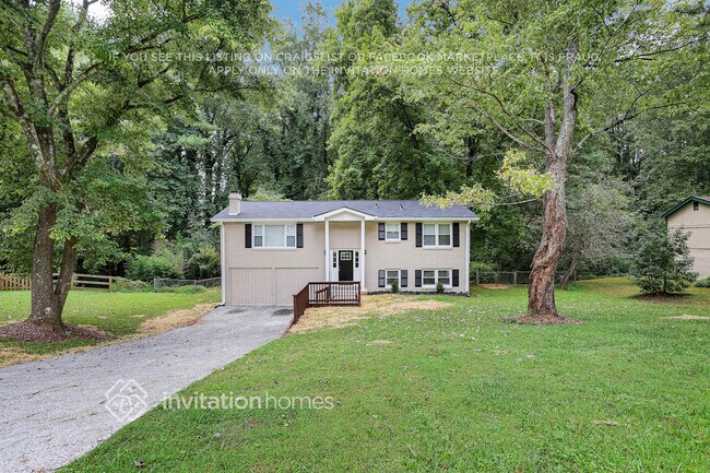 Building Photo - 27 Simpson Dr NE