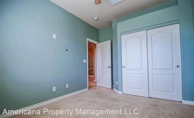 Foto del edificio - 3 br, 2.5 bath House - 9802 Crescent Lodge Ct
