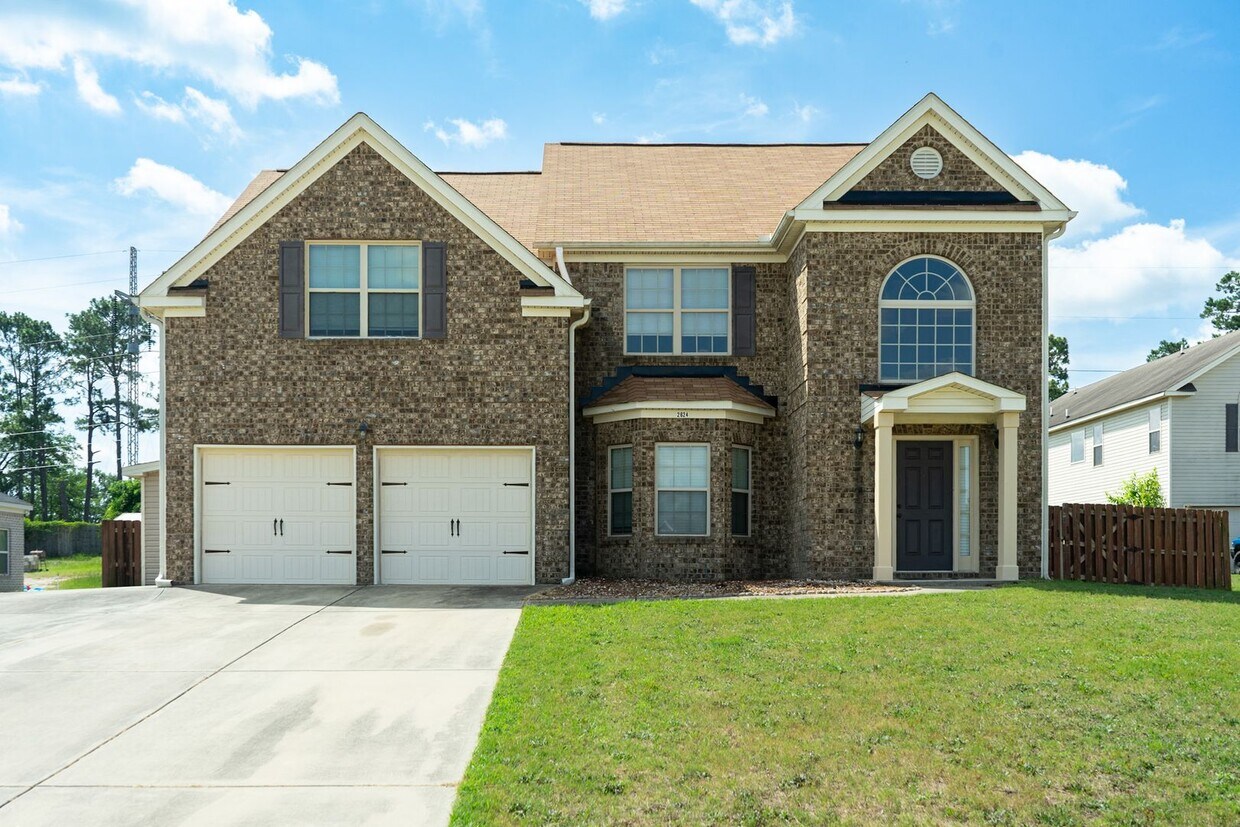 Foto principal - 2624 Leland Dr