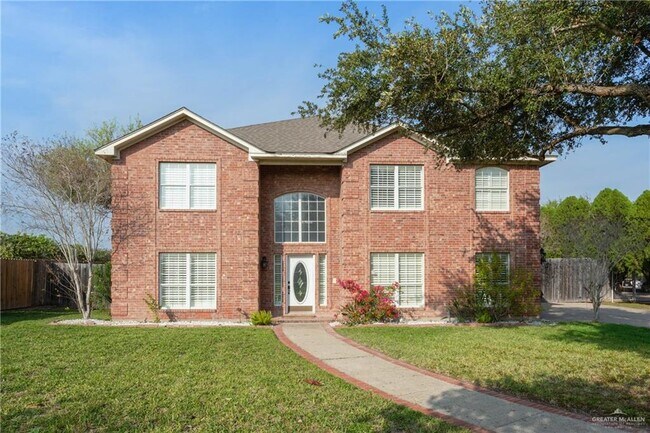 Building Photo - 2201 Monaco Dr