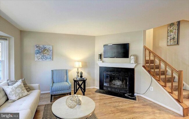 Foto del edificio - 7587 Chrisland Cove