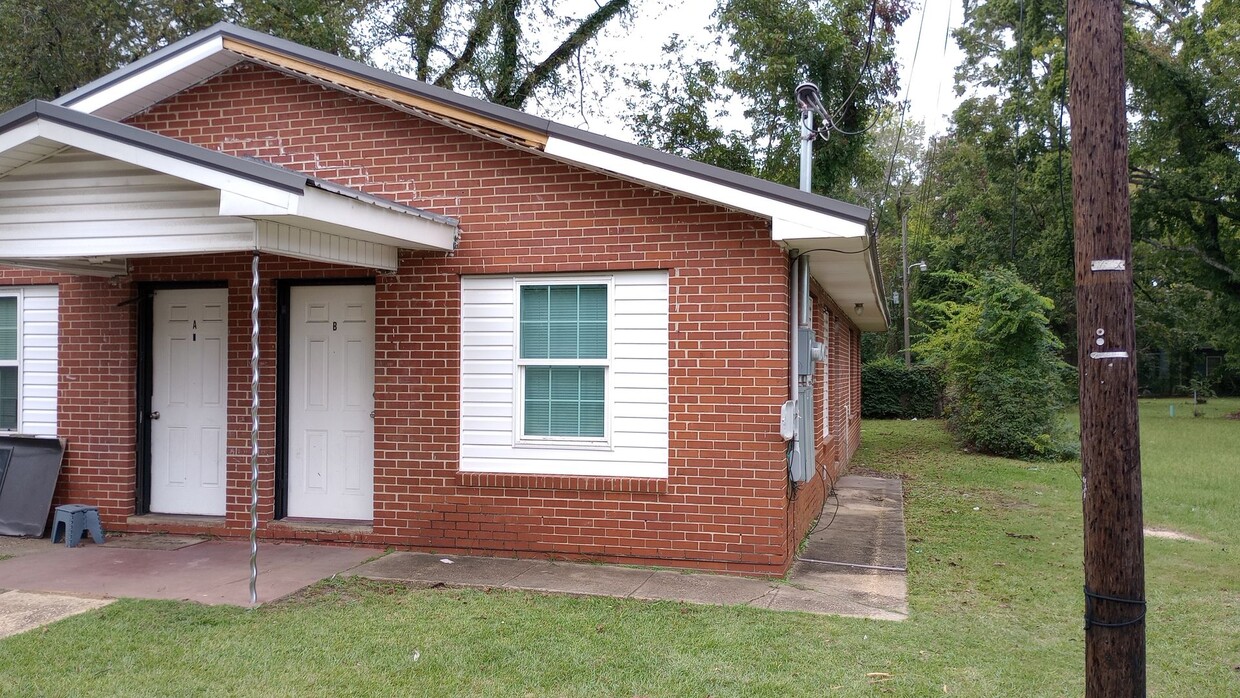 Primary Photo - 2116 Jemison Ave