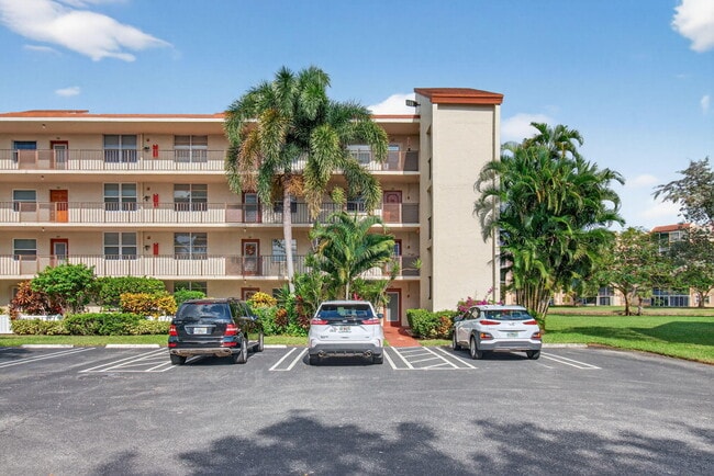 Building Photo - 26 Abbey Ln