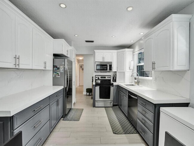 Foto del edificio - 217 SE 5th St