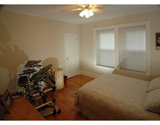 Foto del edificio - 631 Dorchester Ave