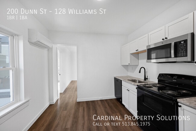 Building Photo - NEWLY RENOVATED! LEASE PENDING!