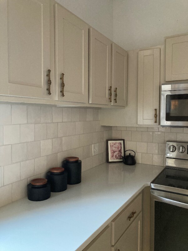 Foto del edificio - 1332 Millcreek Dr