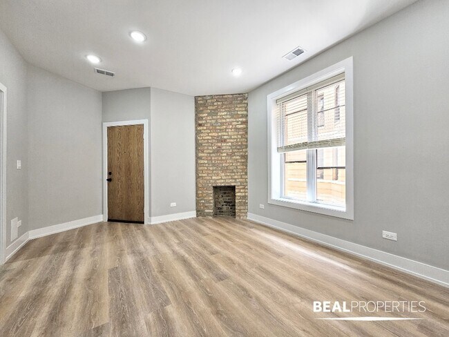 Foto del edificio - 428 W Belden Ave