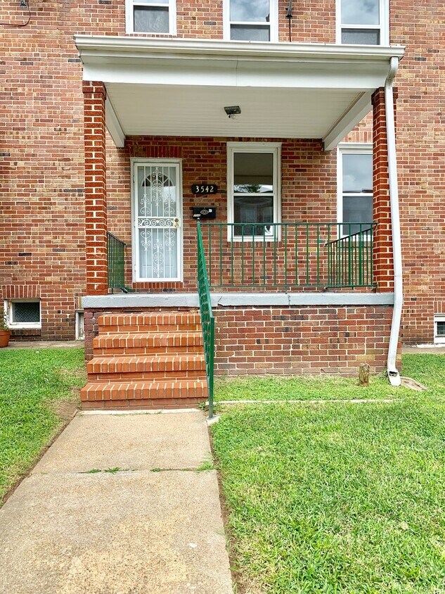 Primary Photo - Bright Porch Front Home in East Baltimore
